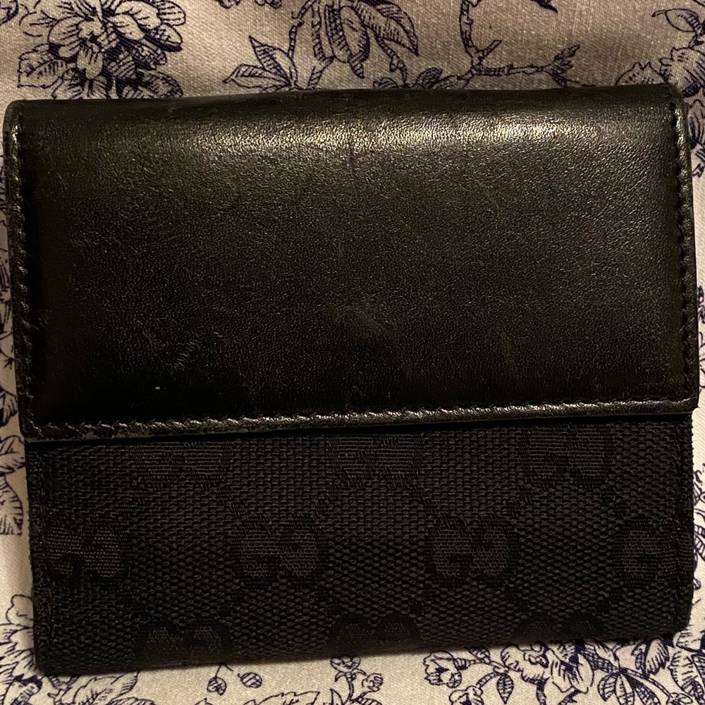 Gucci Jackie GG Black Canvas Compact Wallet w/Gunmetal Hardware - Picture 8 of 15